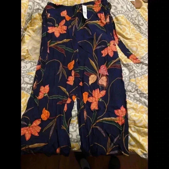 Loft - Picture 1 of 2